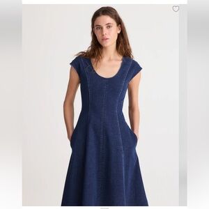 Madewell Denim Seamed Scoopneck Midi Dress. Palmerton wash. Size 6. NWT